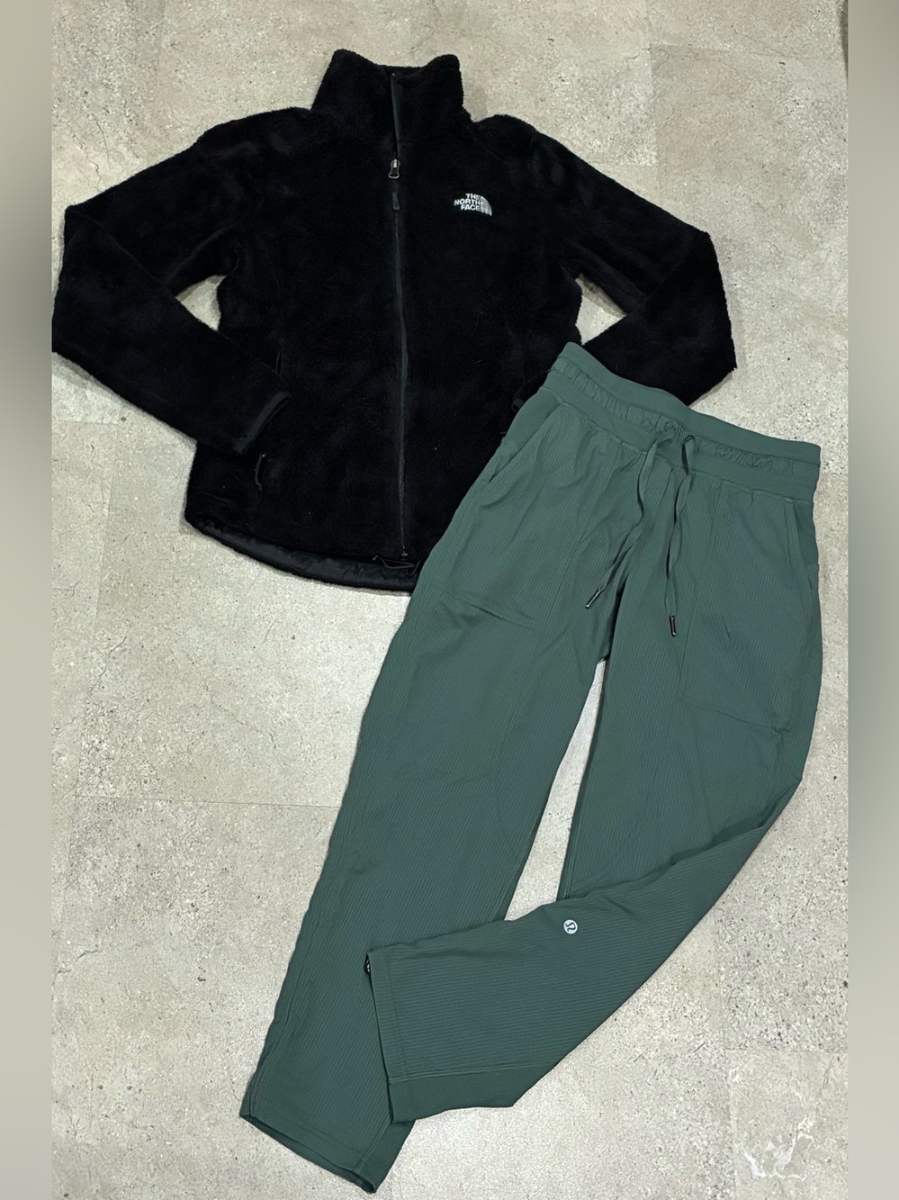 Womens LULULEMON/NORTH FACE Dance Studio Pants & Fleece Jacket, sz 2